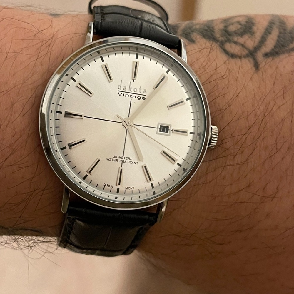 Dakota vintage style watch